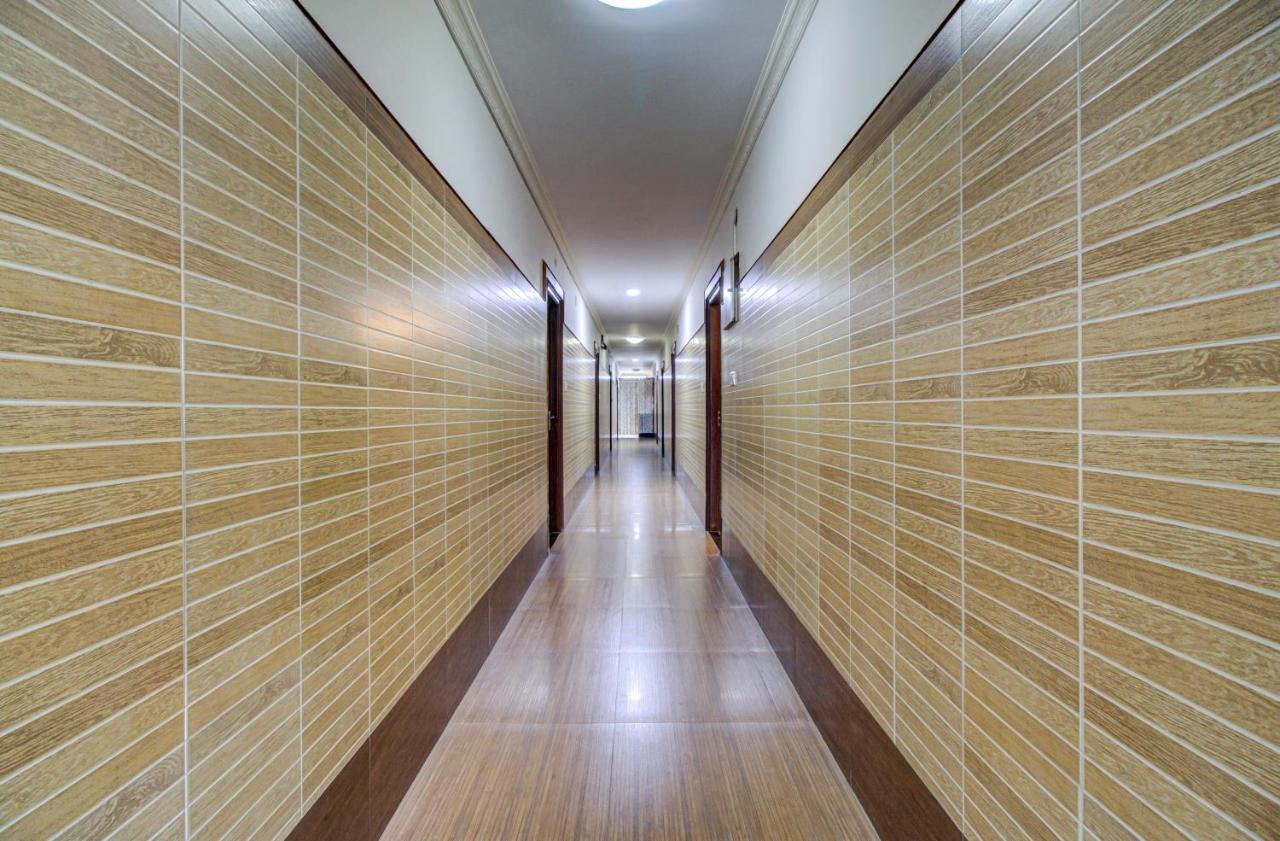 Hotel Royal Classio, Bangalore Extérieur photo
